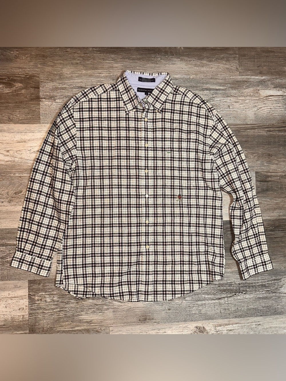 Tommy Hilfiger Men's Navy and Cream Plaid Long-Sleeve Button-Down Shirt